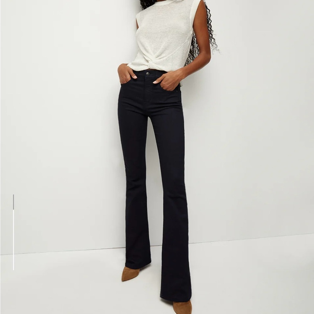 Veronica Beard Beverly skinny- flare Jean in Indigo